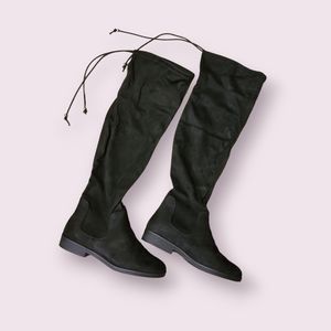 NIB SO Womens Size 10 Thigh High Black Boots